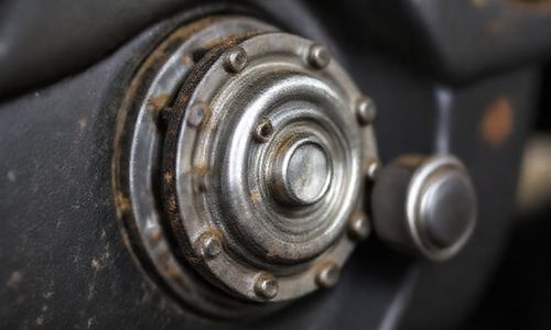 离合器开关异常会导致启动难题？