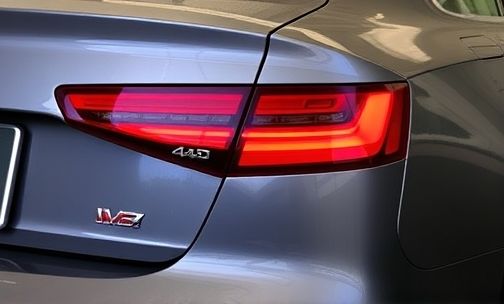 奥迪 a4l 后刹车不回位