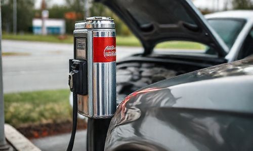 打气筒Neng给汽车打气吗?