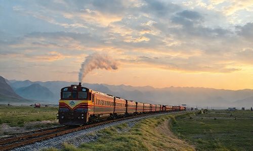 海啦尔到呼兰浩特火车