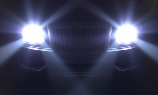 如何开启雷凌的大灯?