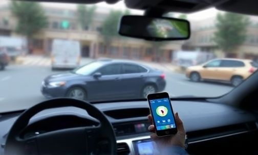 车辆 GPS 定位监控系统在车辆被盗时如何发挥作用？