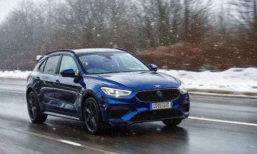 G318 路况下深蓝汽车的操控性好不好?