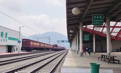 湖北松滋市周边火车站