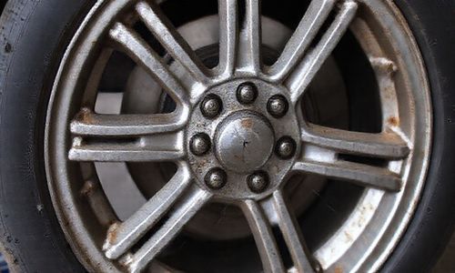 速腾车轮划痕修复方法?