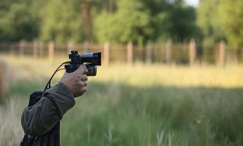 高速违章摄像头的有效拍摄距离是多少？