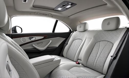奔驰 S320L 的内饰材质怎样?