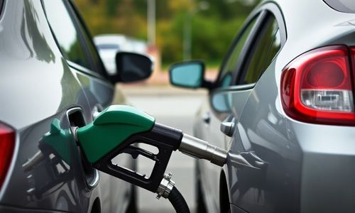 汽车何时需要加油