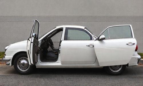 门壳和车门是一回事吗？