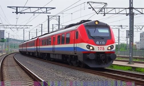 k176火车是否正常运行